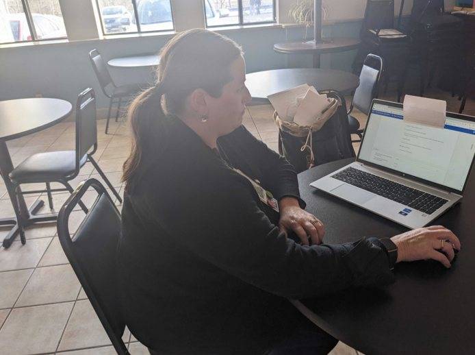 Care coordinator using CommCare for Vermont's transitional housing program