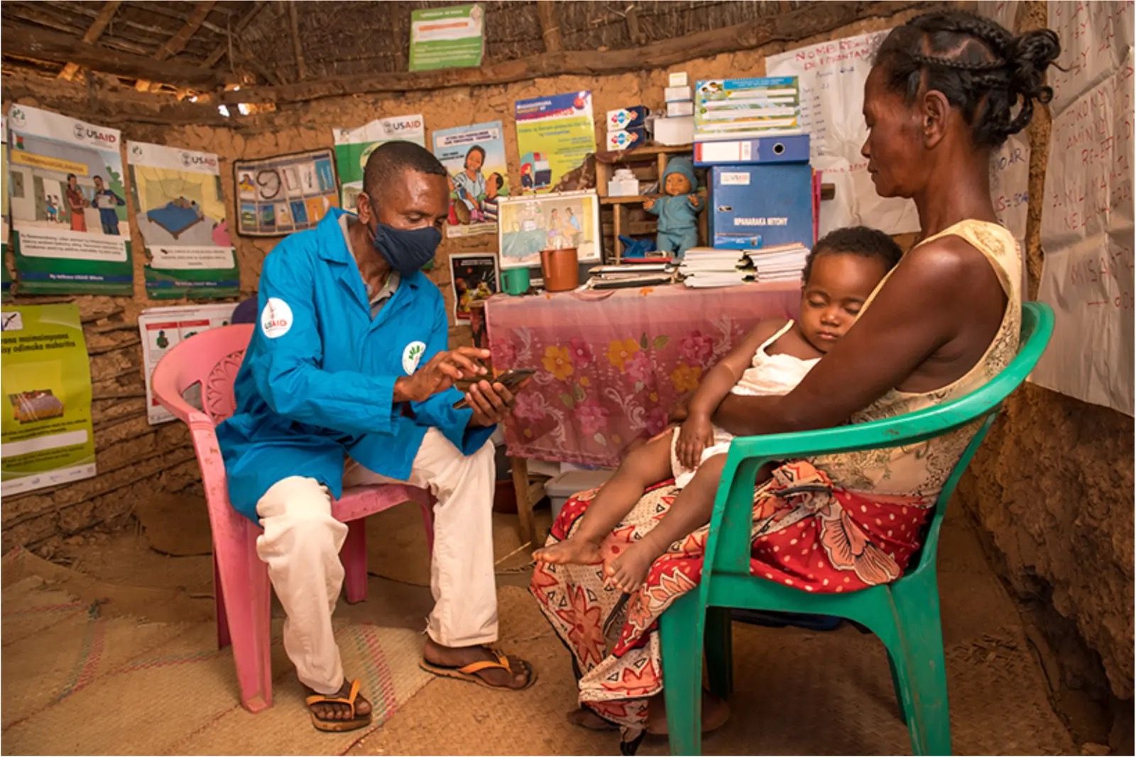 Nutrition screening for a child in Madagascar